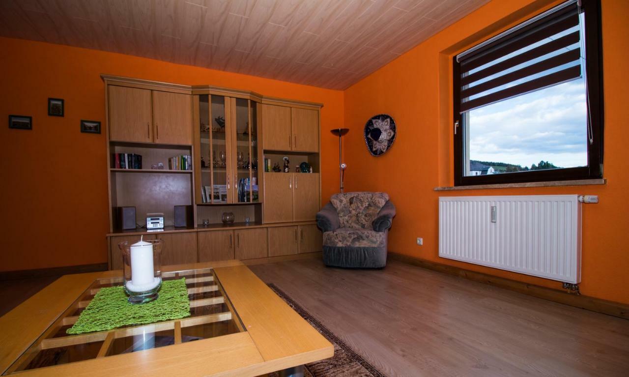 Am Balkon Des Erzgebirges Apartment Bernsbach Exterior foto